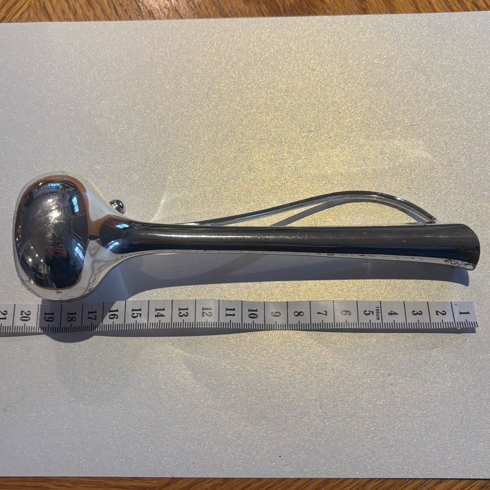 Married Set of 2 Gold- and Silver-Tone Pitcher-Style Metal Vases - Picture 8 of 12